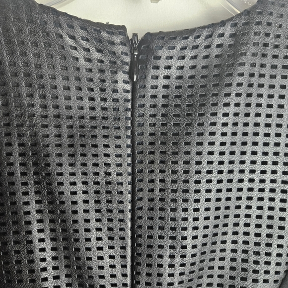 G.I.L.I. (Got It Love It) Women Striking Black Faux Top Size 14 - Picture 3 of 10